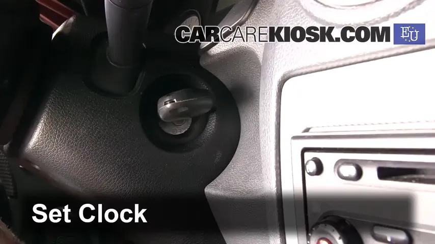 2006 Dacia Logan Prestige 1.6L 4 Cyl. Clock